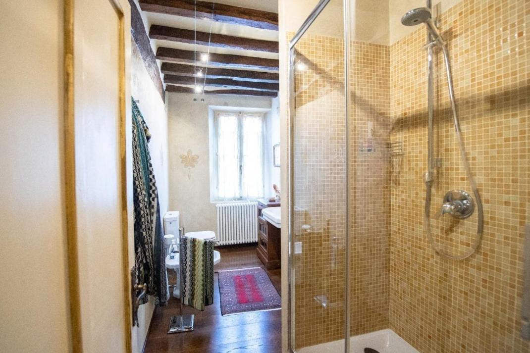 Villa Ottocentesca Immersa Nel Verde Montecavolo Exteriér fotografie